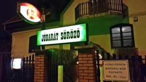 XV. kerület kocsmái, Budapest - Jóbarát Söröző kívülről - Kocsmaturista