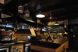 Edison Bar & Ink pult - Kocsmaturista