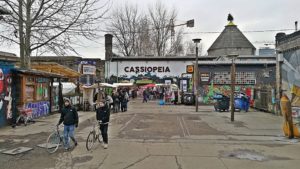 Berlini kocsmatúra - Raw-Gelände - Kocsmaturista