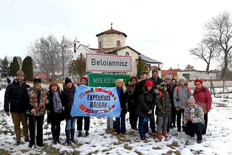 Az Experience Balkan csapat Beloianniszban - Kocsmaturista
