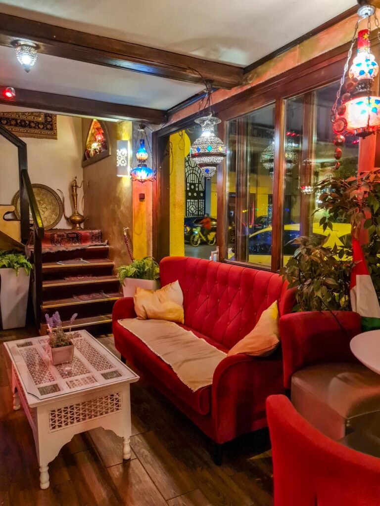 Shiraz Lounge & Restaurant beltere - Budapest, Ráday utca - Kocsmaturista